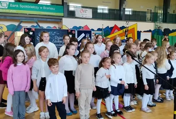 Pasowanie na ucznia w Brańsku – pierwszoklasiści oficjalnie w szkolnej społeczności