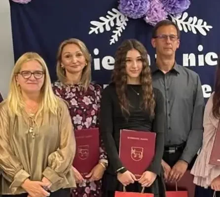 Bielsk Podlaski: nauczyciele i uczniowie świętowali Dzień Edukacji Narodowej
