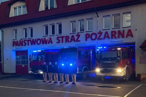 Strażacy w całym kraju oddali hołd poległym kolegom z Niska