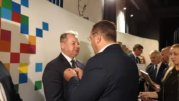 Wójt Gminy Orla Leon Pawluczuk odznaczony „Zasłużonym dla Rolnictwa”