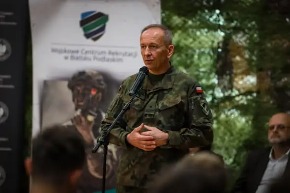Bielsk Podlaski: warsztaty pocztów sztandarowych w SP nr 5